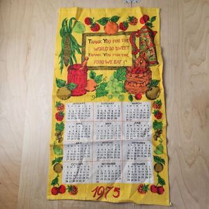 Vtg 1975 Country Fruit & Vegetables Linen Cloth Wall Calendar Kitchen Decor